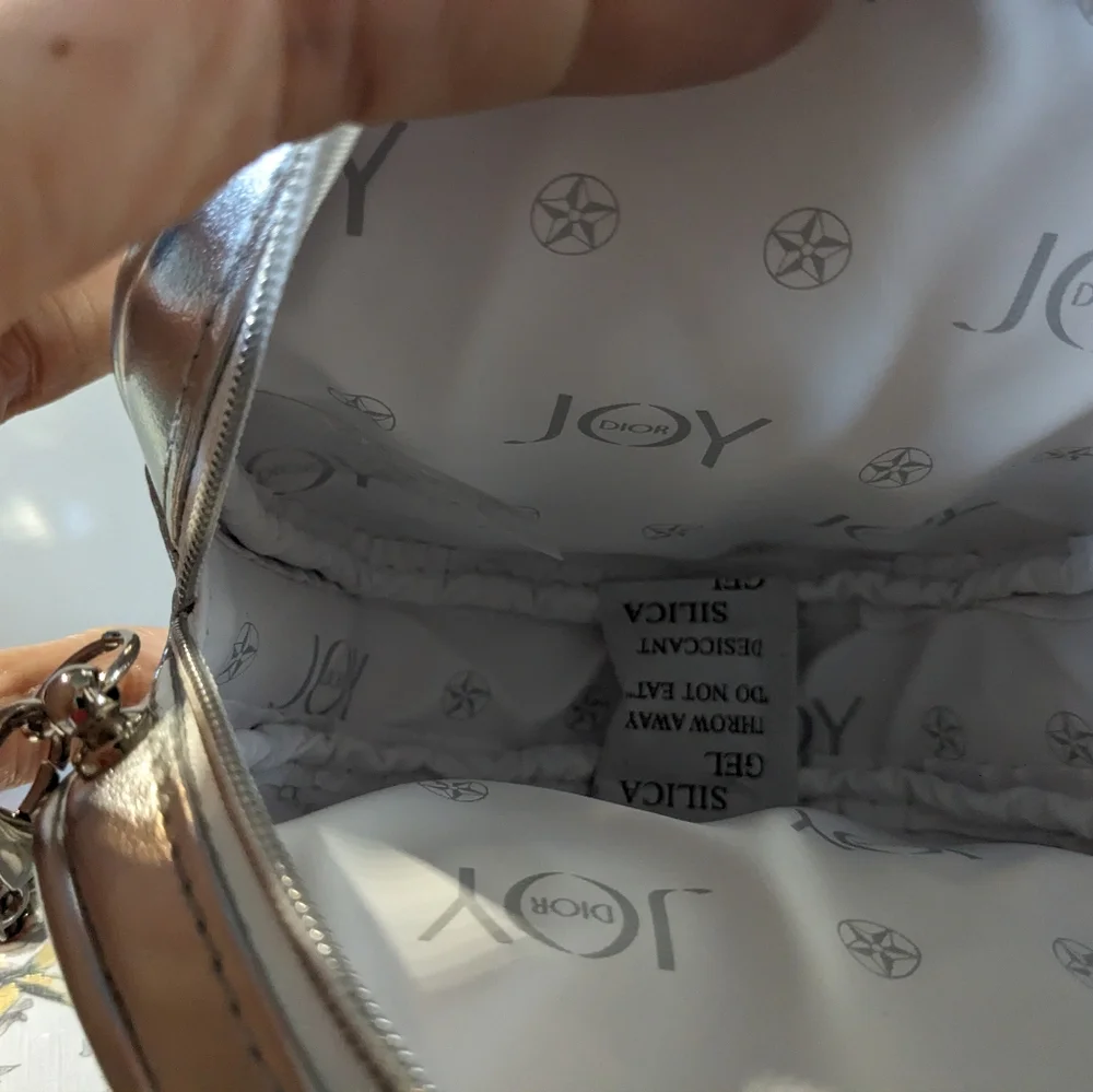 Dior - Picture 5 of 8